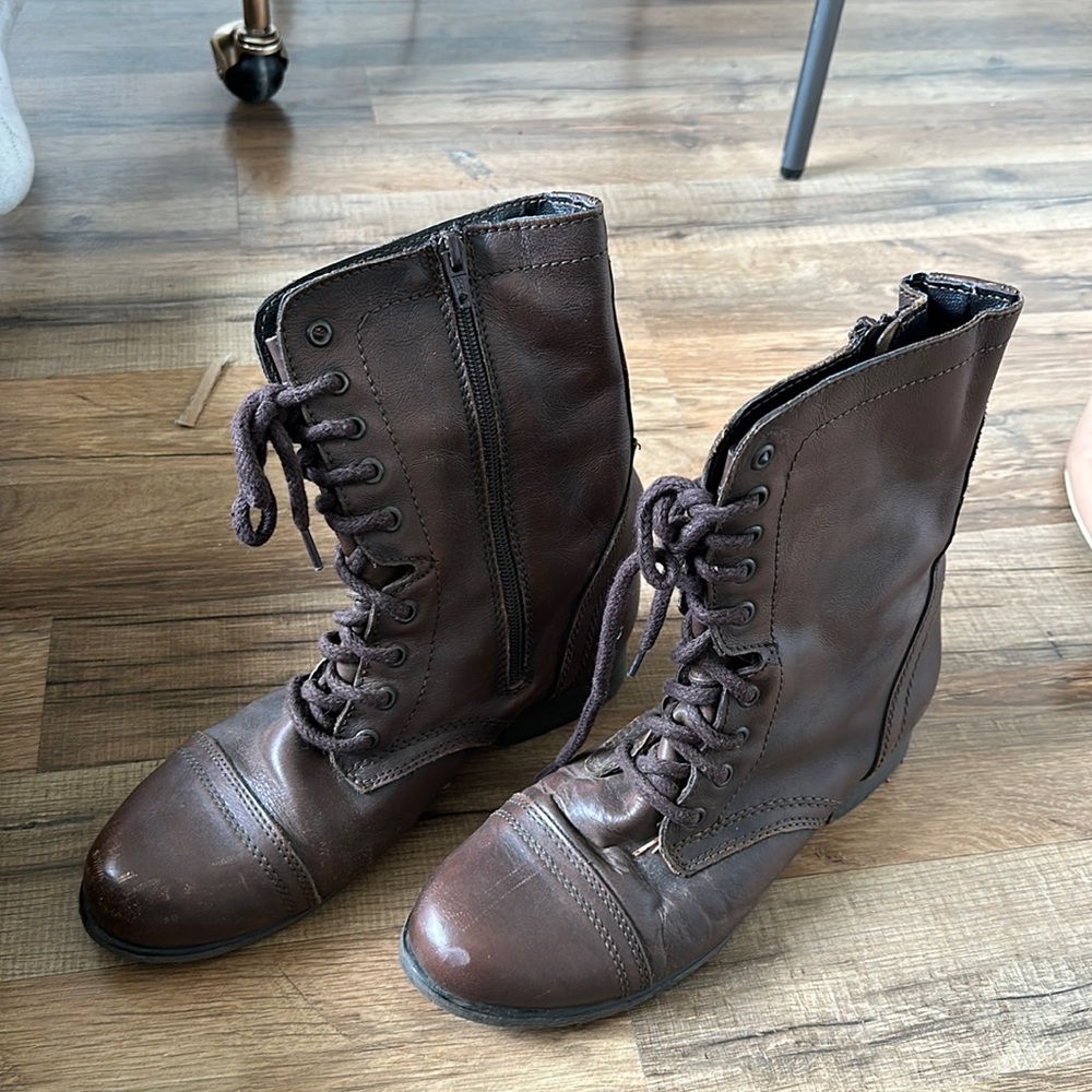 Steve Madden boots